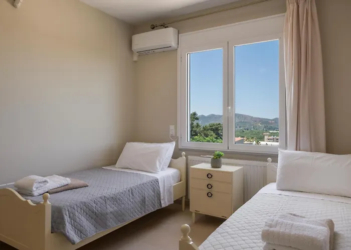 Kyparisses With Private Pool * Chania (Crete)