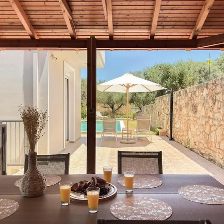 Kyparisses With Private Pool Вилла Ханья
