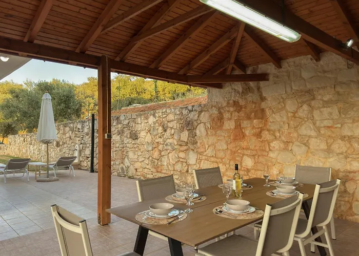 Kyparisses With Private Pool Chania (Crete)