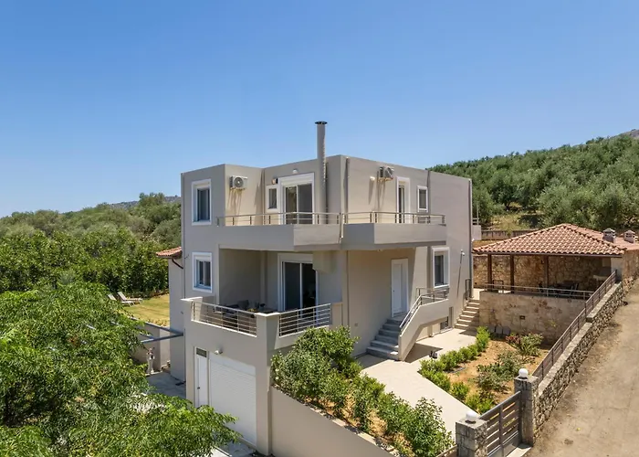 Kyparisses With Private Pool