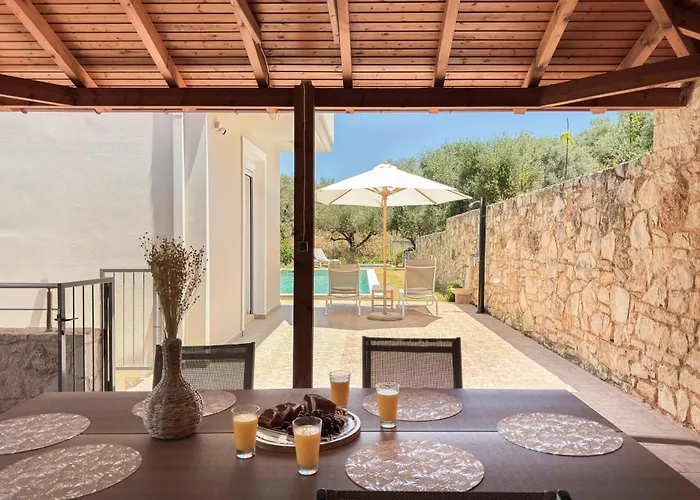 Kyparisses With Private Pool Villa Chania (Crete)