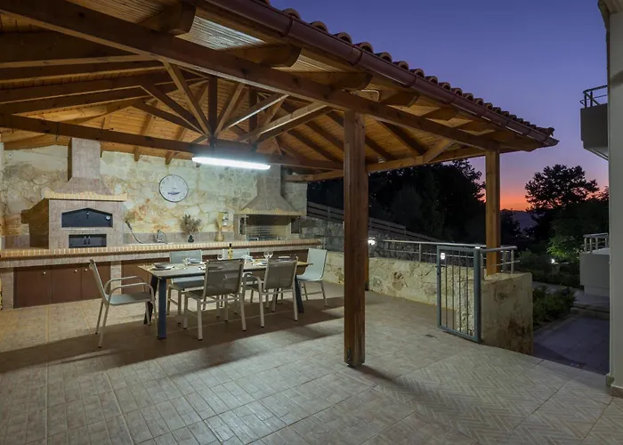 Kyparisses With Private Pool Villa Chania (Crete)